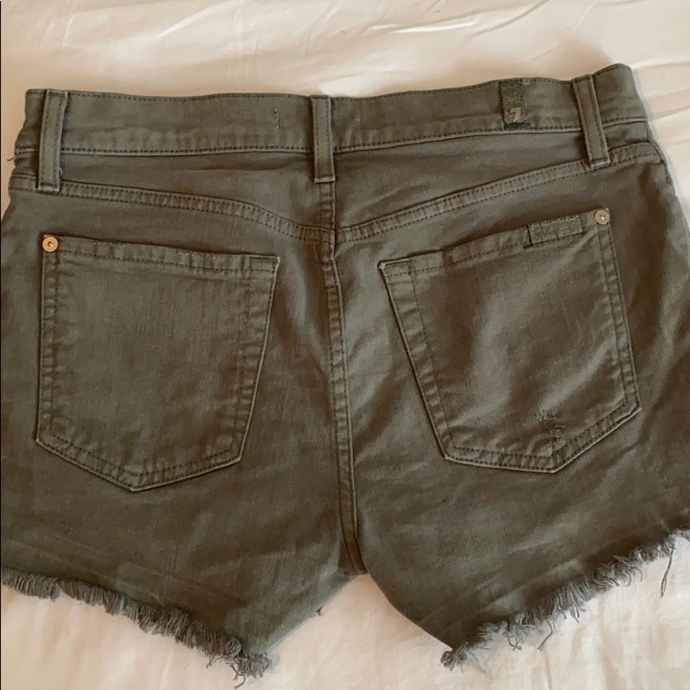 7 for all mankind shorts
